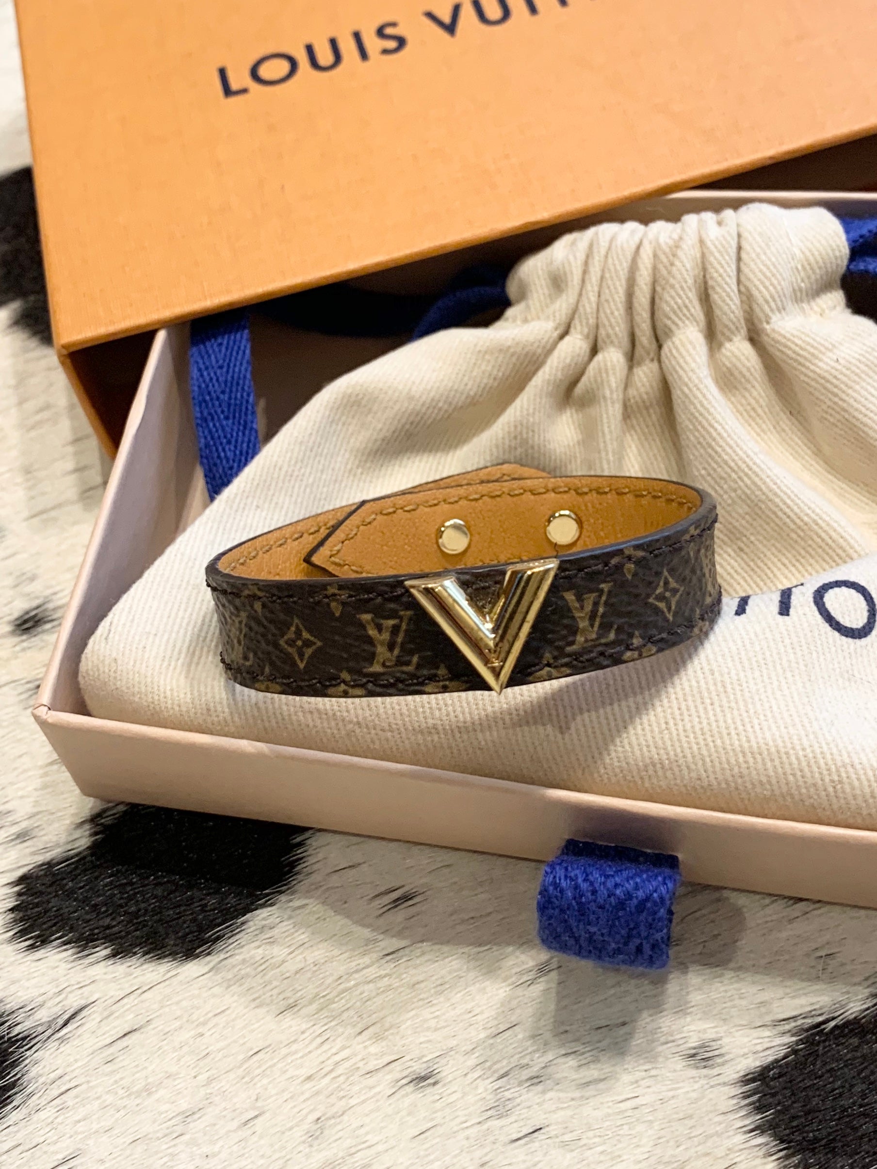 LO-LV bags 3719