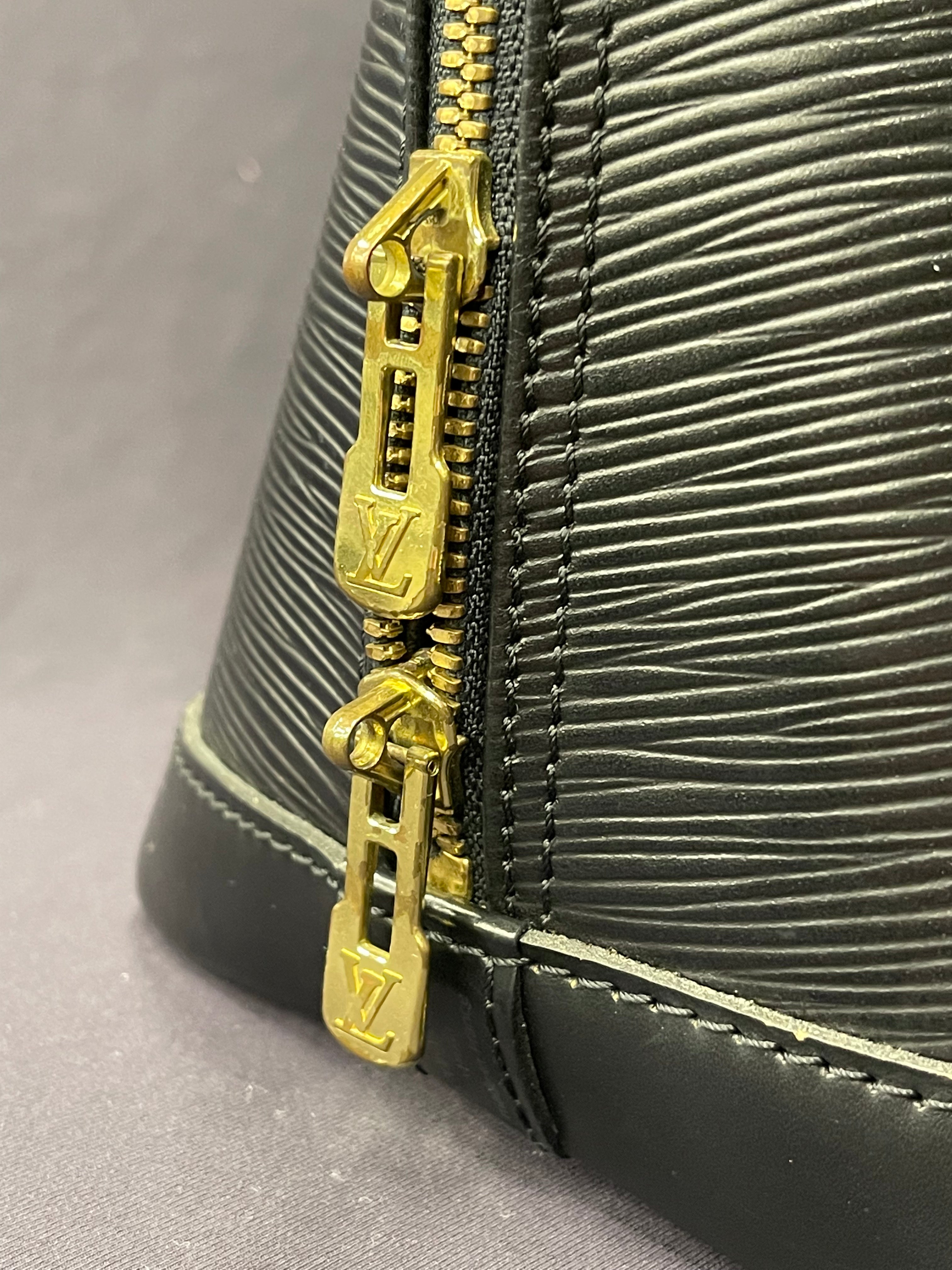 LO-LV bags 6996