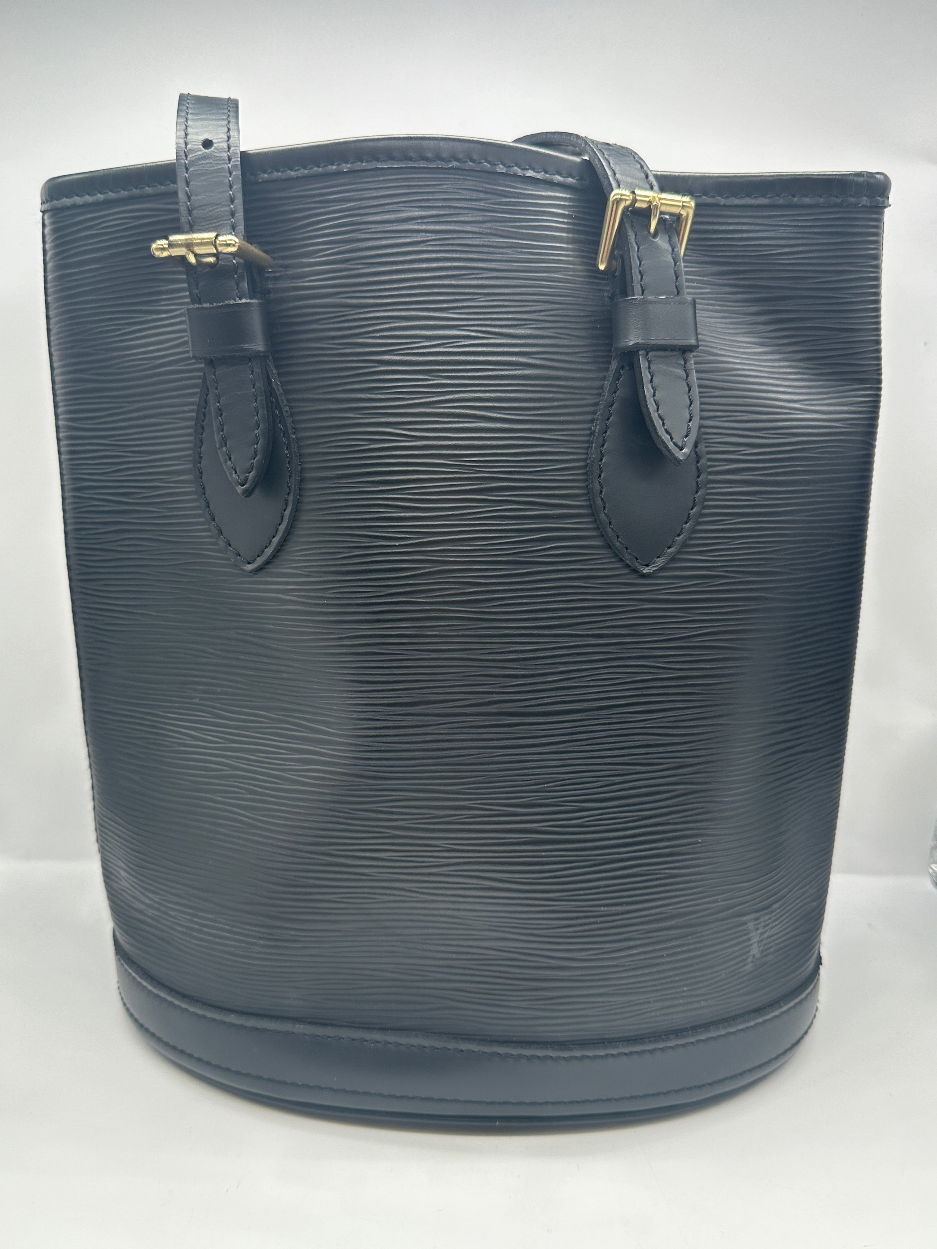 Epi Bucket