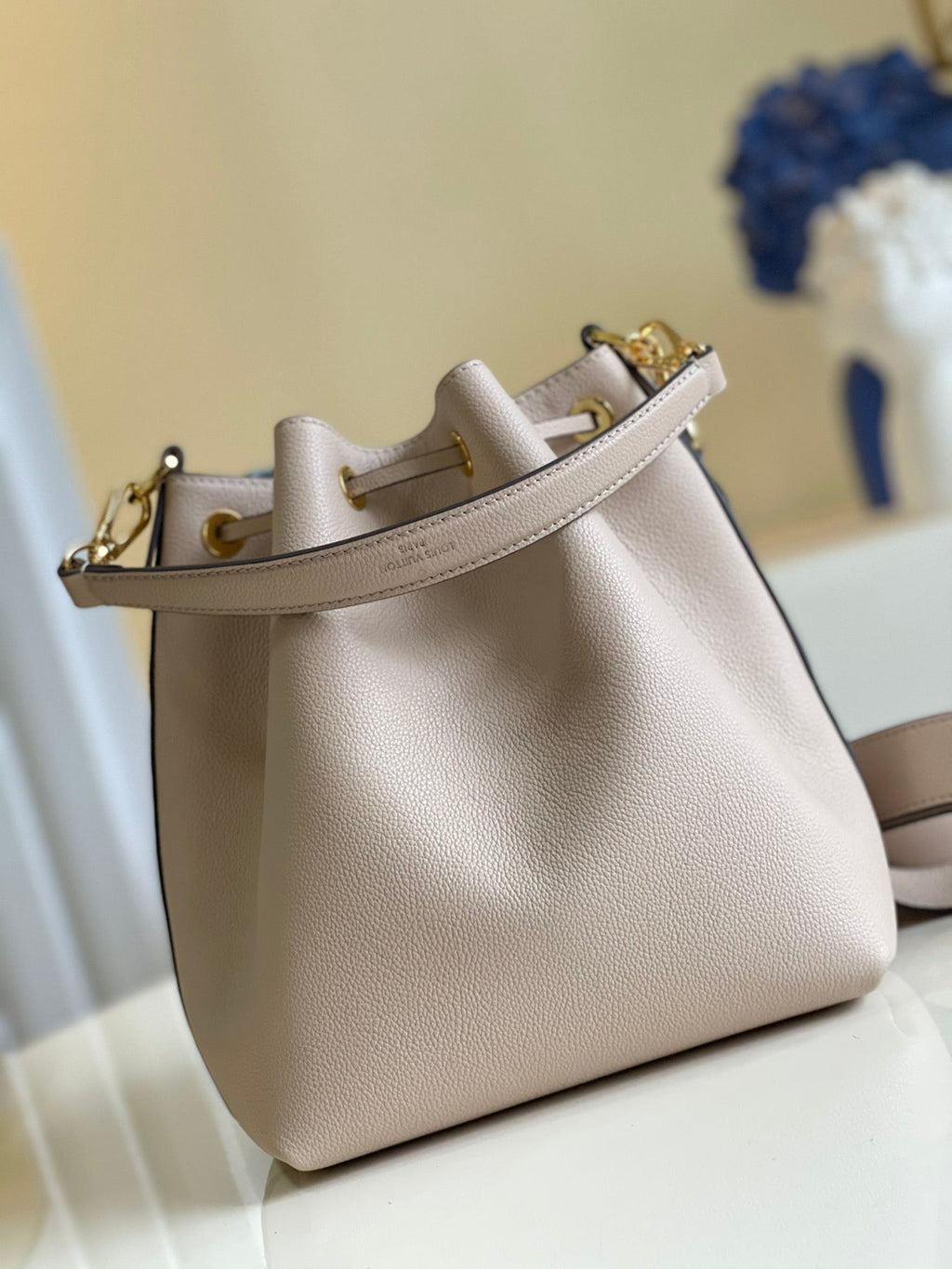 LO-LV bags 16