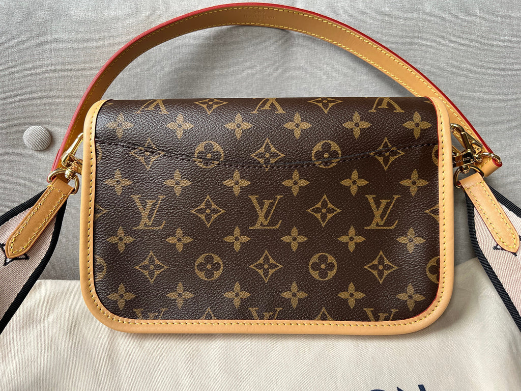 LO-LV bags 2120