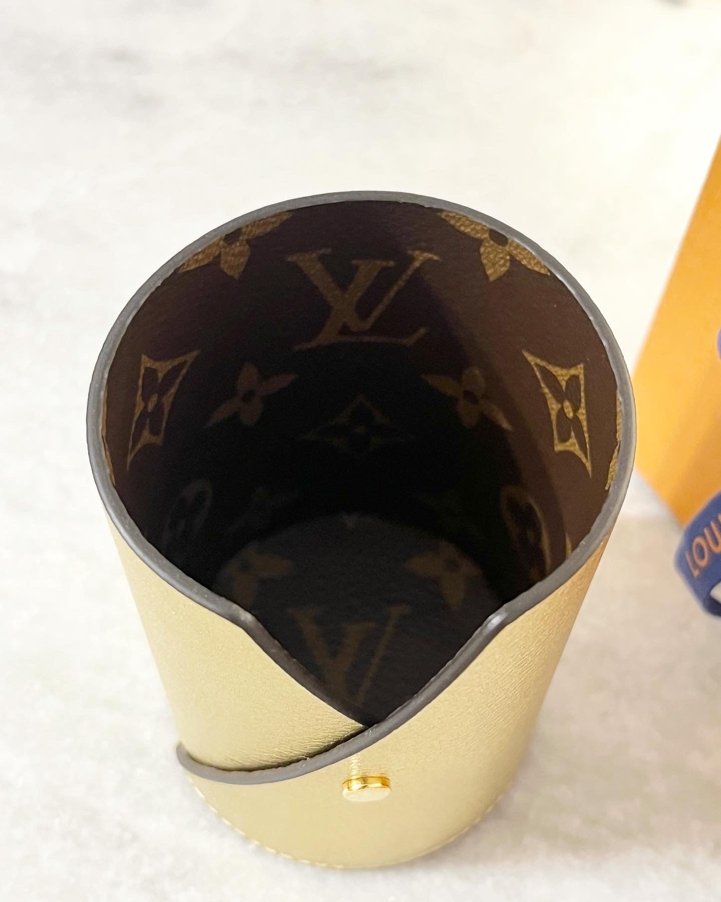 LO-LV bags 3730
