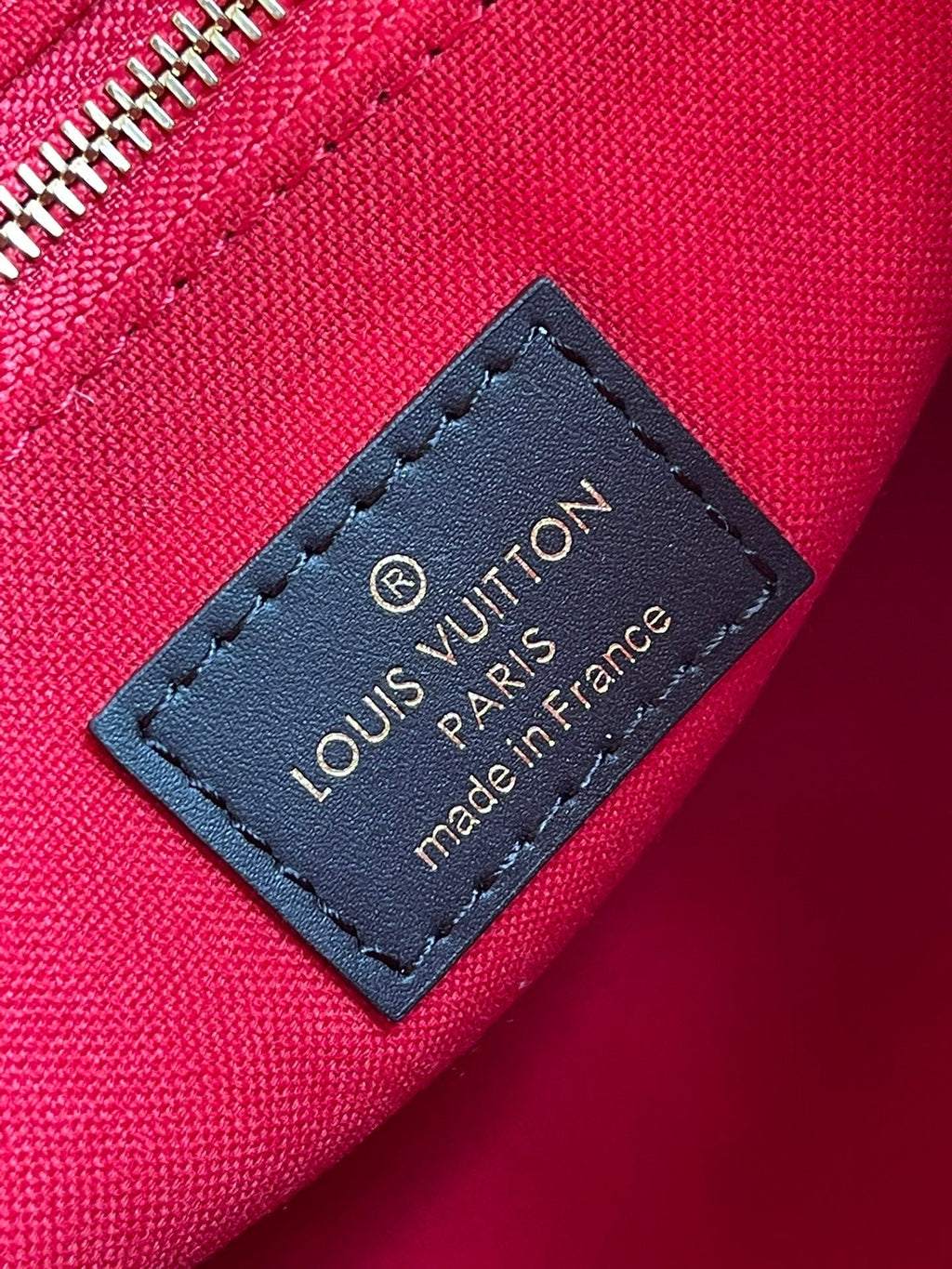 LO-LV bags 37