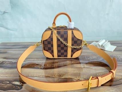 LO-LV bags 2701