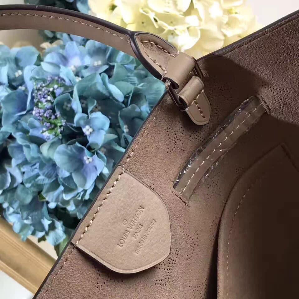 LO-LV bags 24