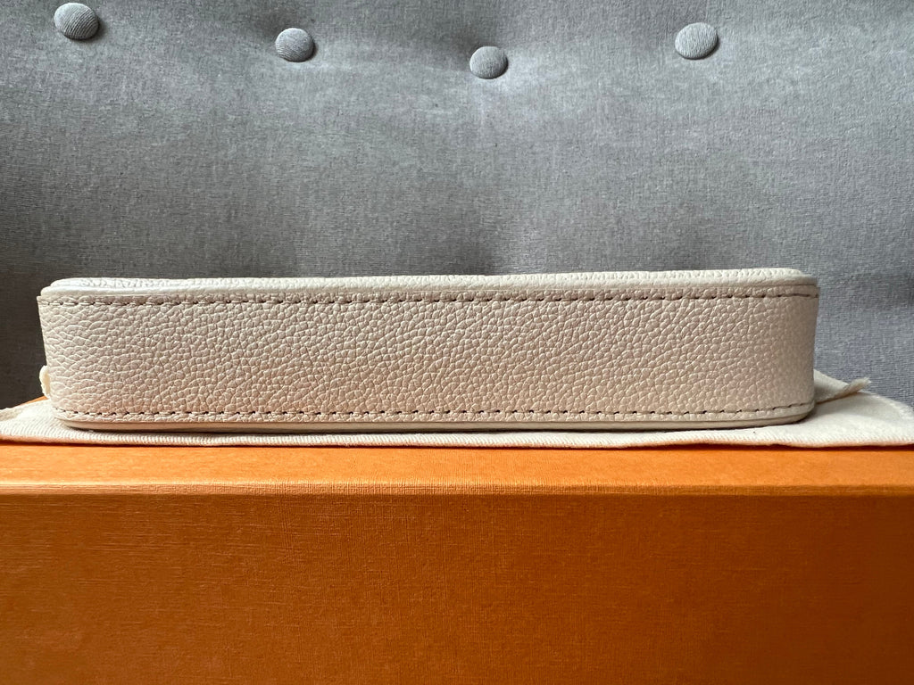 LO-LV bags 2191