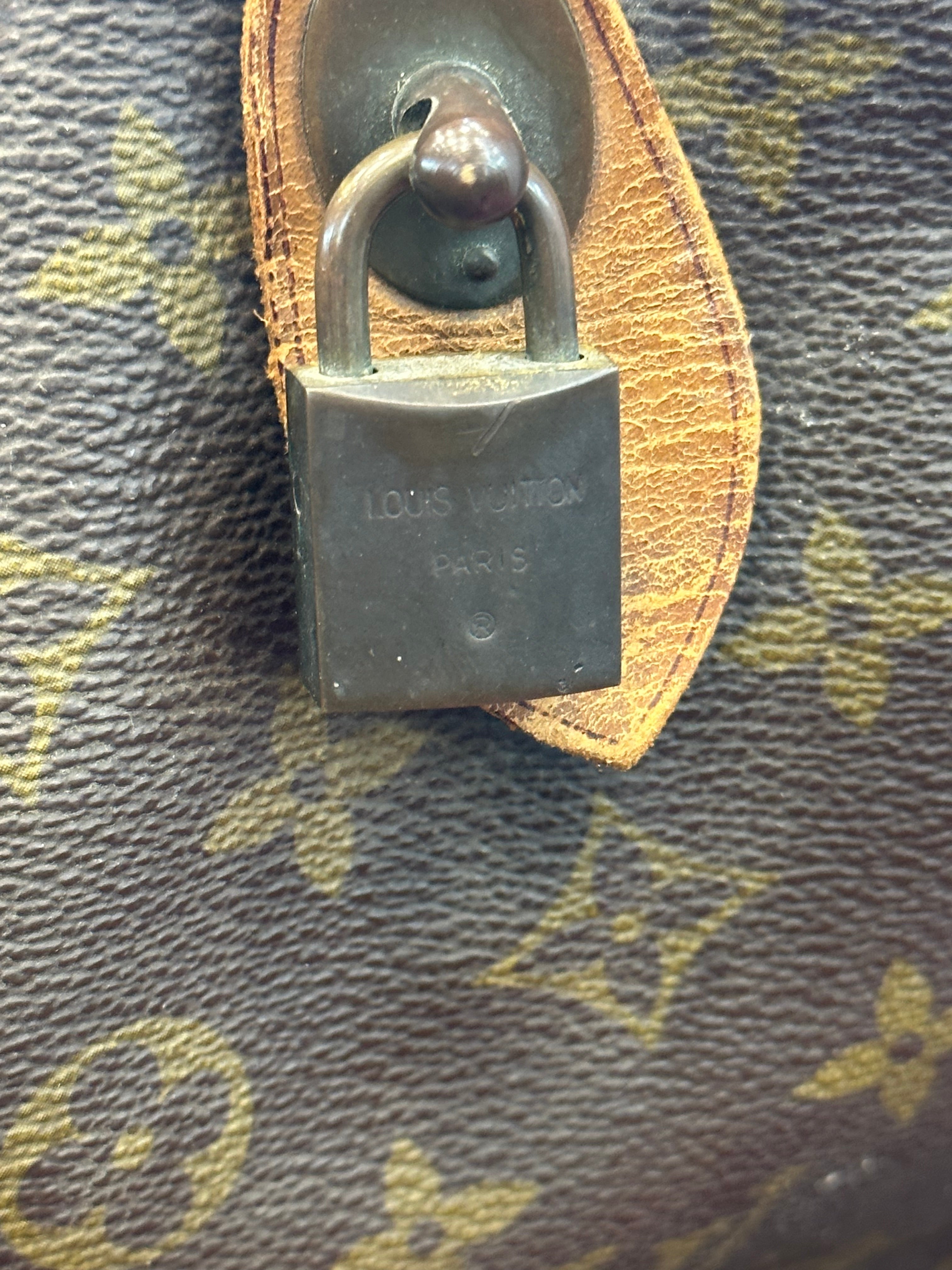 Holdall
