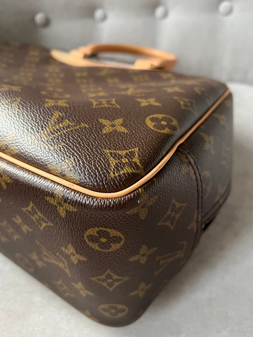 LO-LV bags 2093