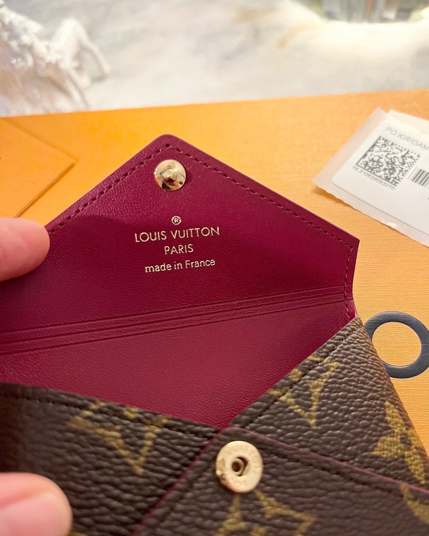 LO-LV bags 3733