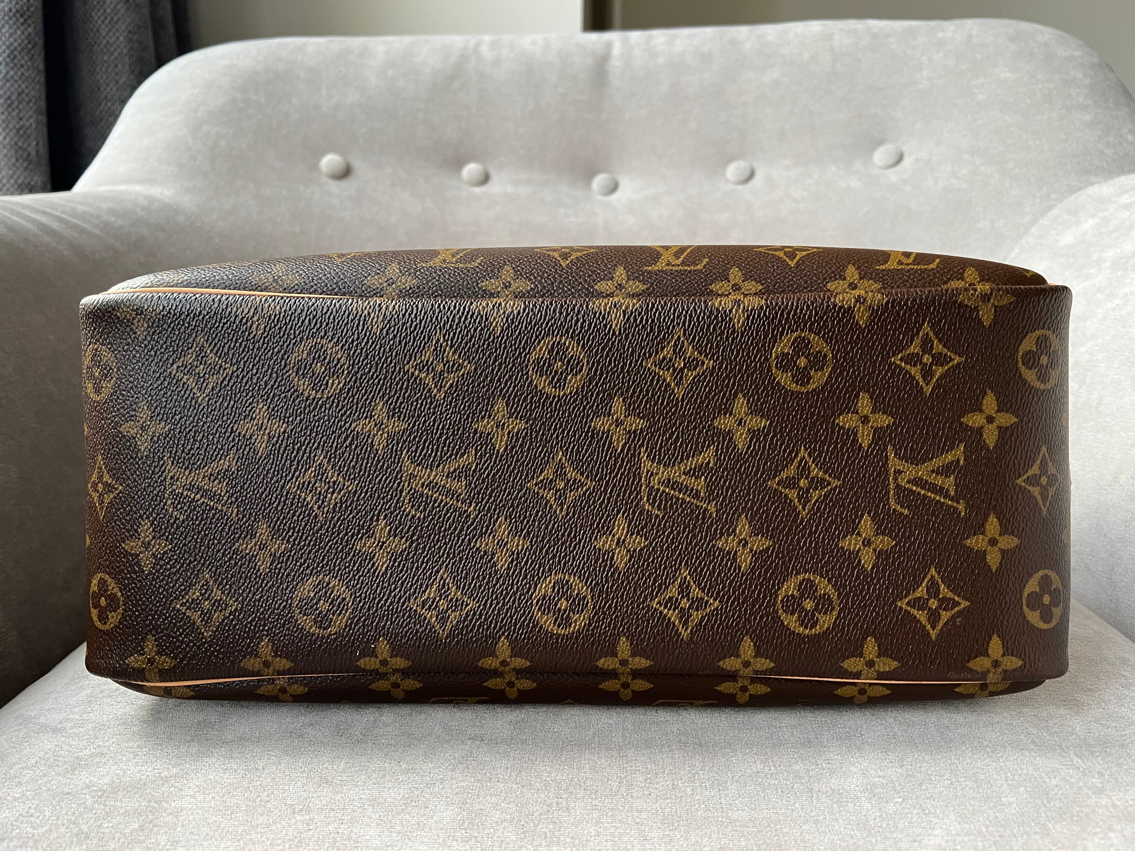 LO-LV bags 2093
