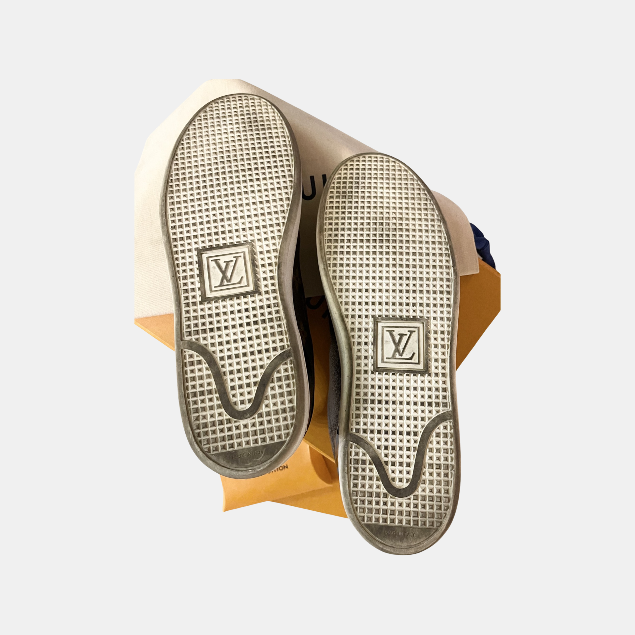 LO-LV bags 3735