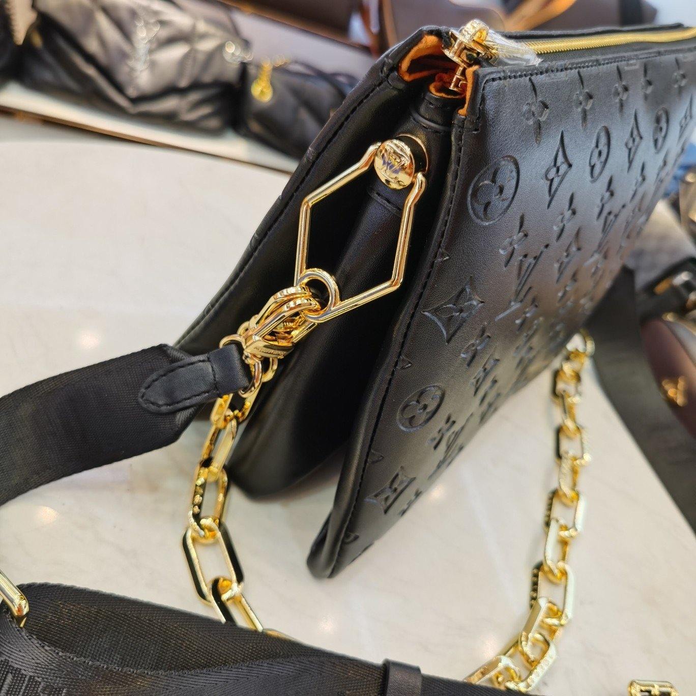LO-LV bags 2