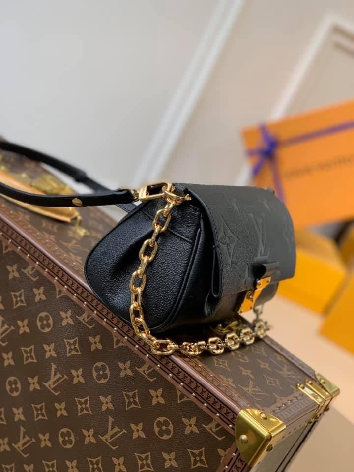 LO-LV bags 14