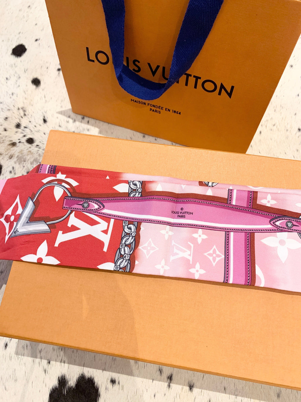 LO-LV bags 3720