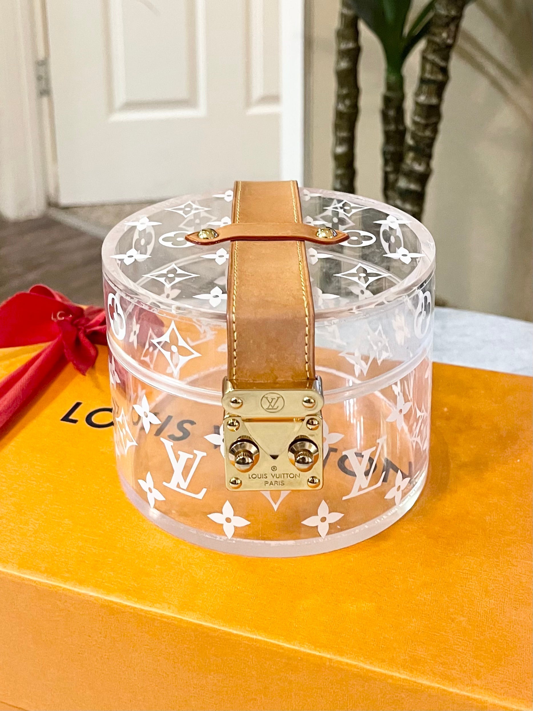 LO-LV bags 3736