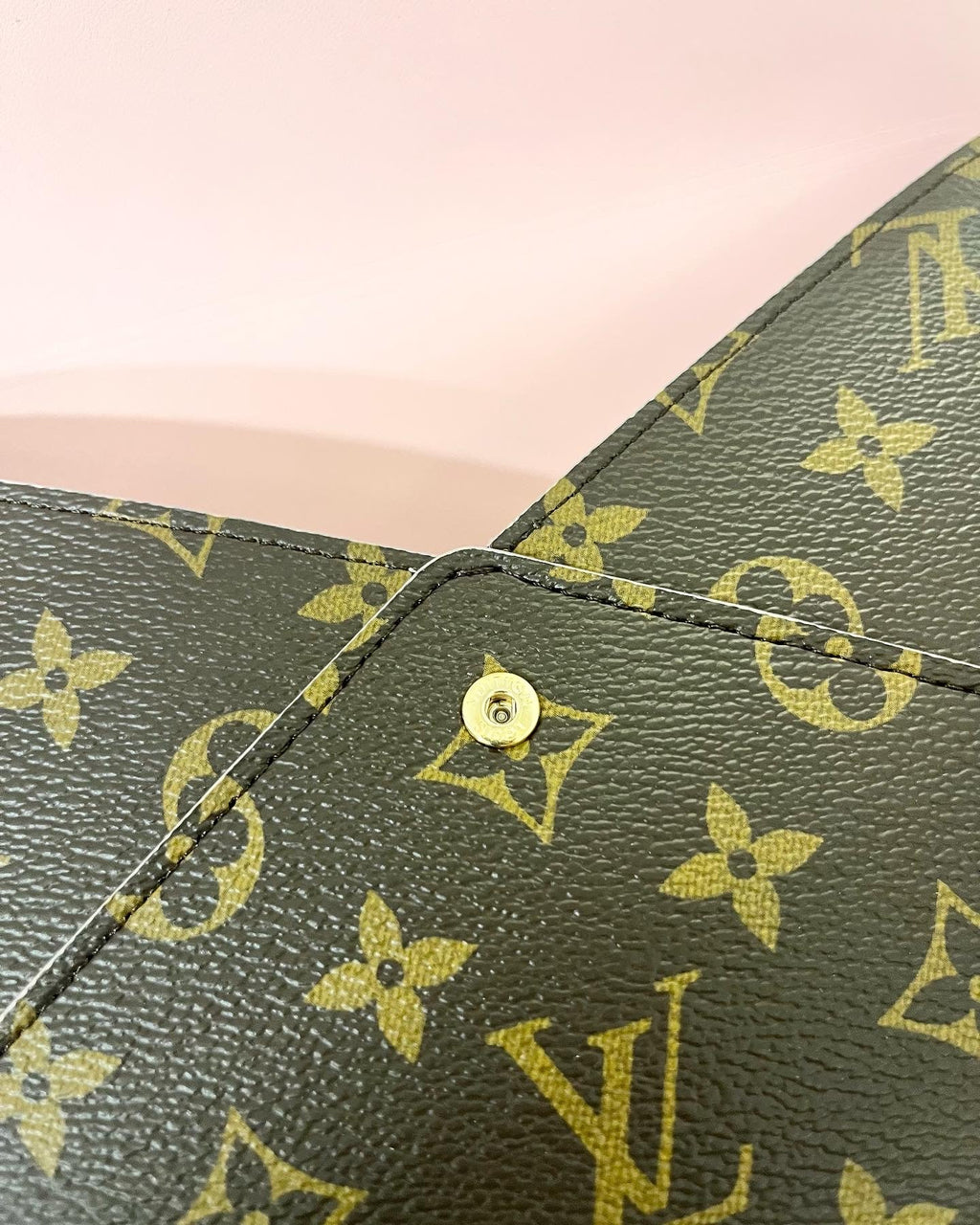 LO-LV bags 3732