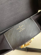 LO-LV bags 2640