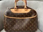 LO-LV bags 2093