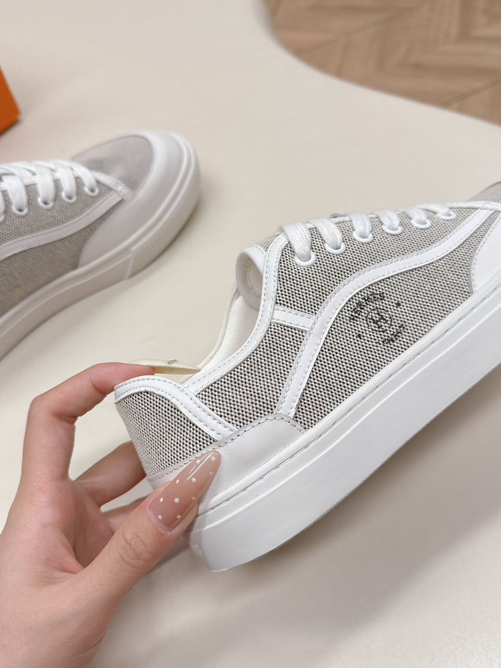 HM 25S SNEAKER LOW SPORTS IN GREY CANVAS MIX WHITE LAMBSKIN