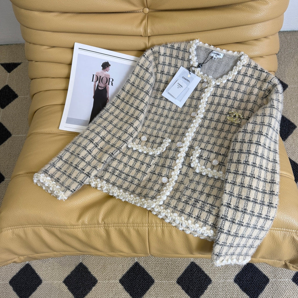 CHANEL 25S KNITTED CARDIGAN 289