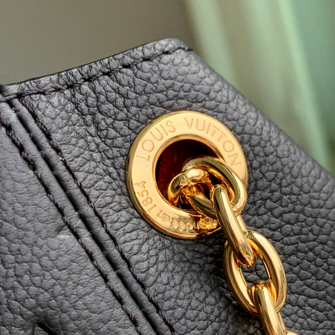 Anytime 42cm Tote Bag Black Gold Empreinte leather 250554
