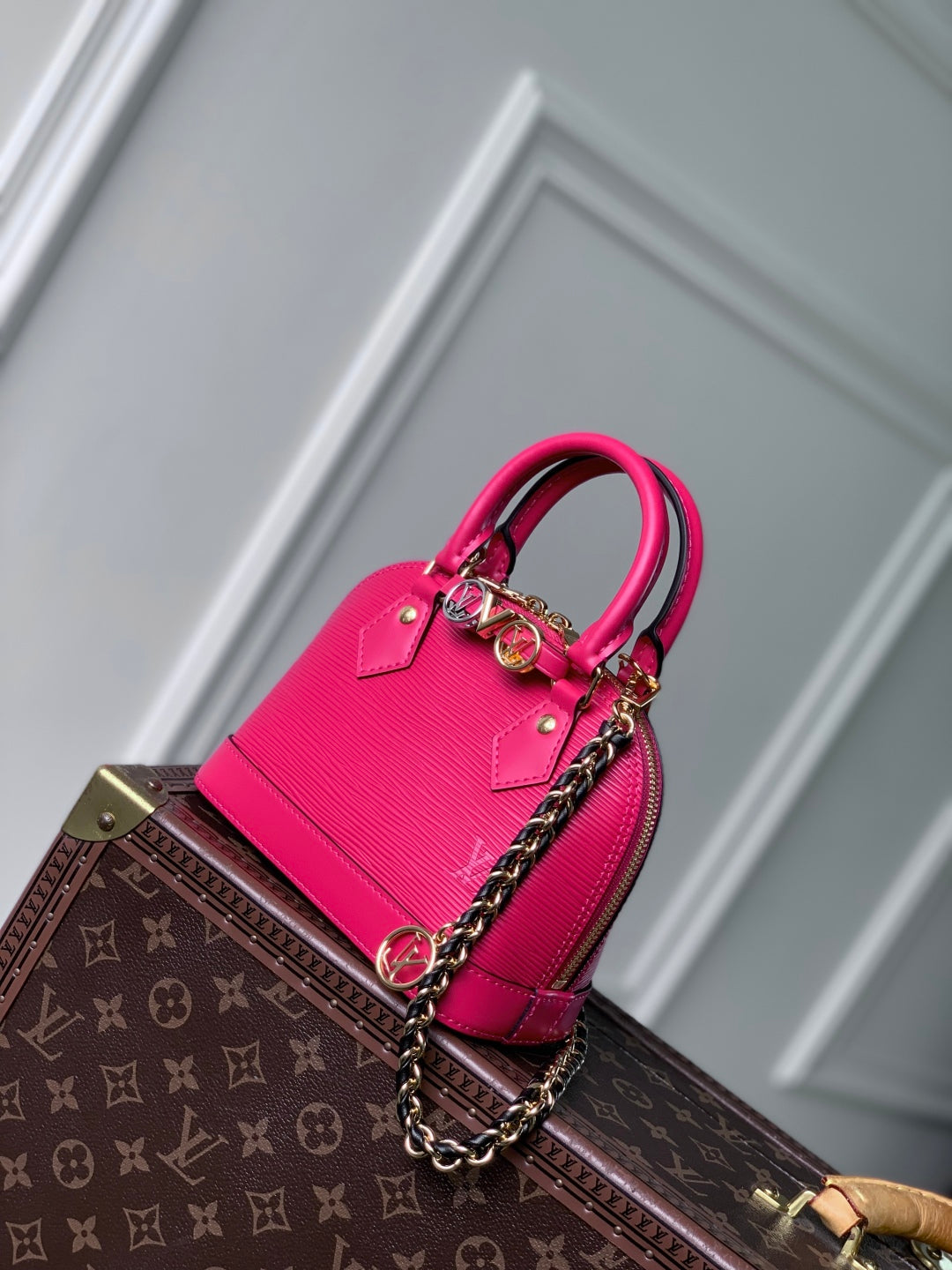 LV Alma Monogram Bag 19.5cm Rose Red Epi Leather 337570