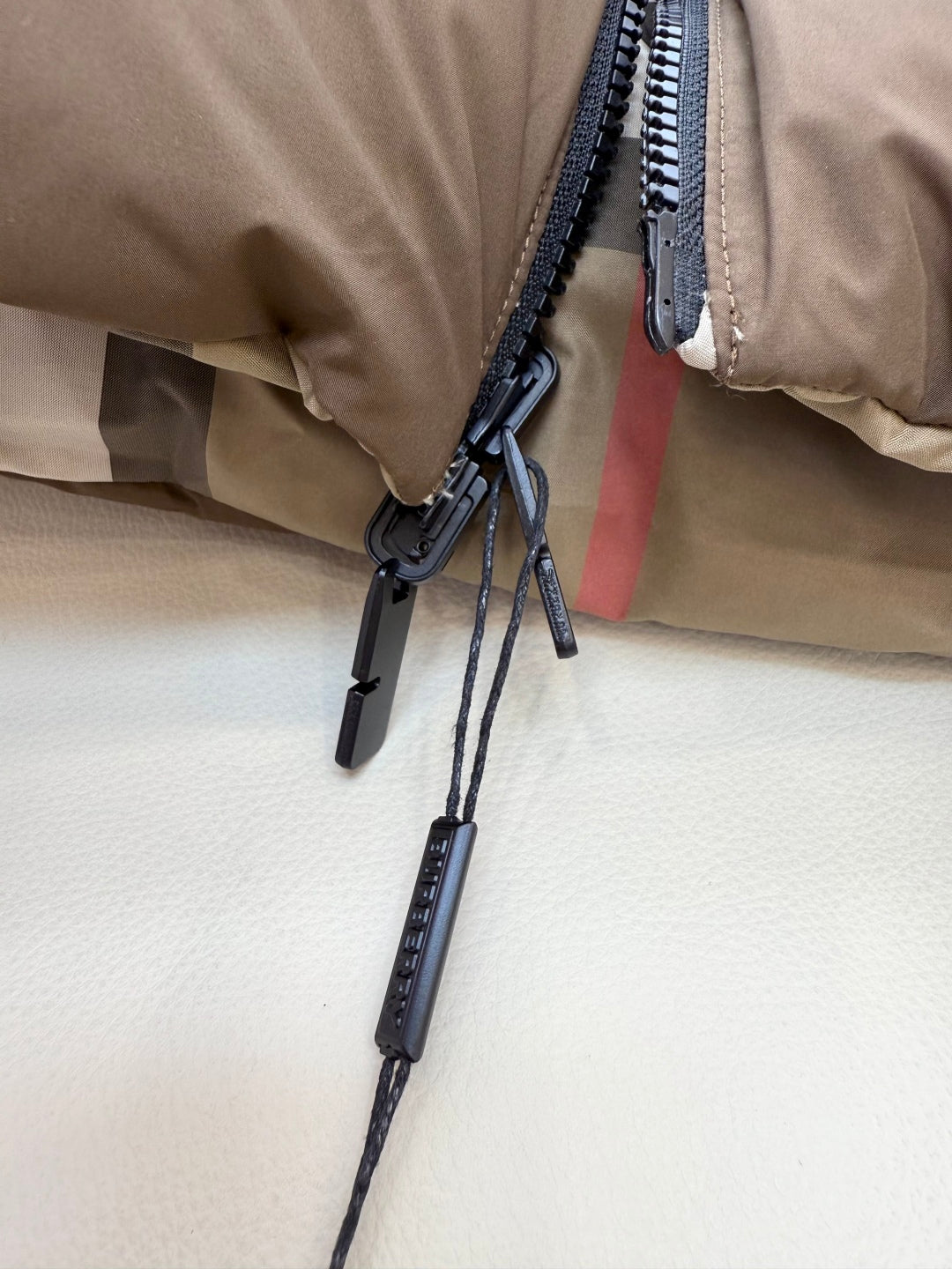 BURBERRY 25S REVERSIBLE PUFFER VEST 166