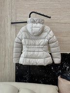 MONCLER 25S JACKET IN WHITE 041