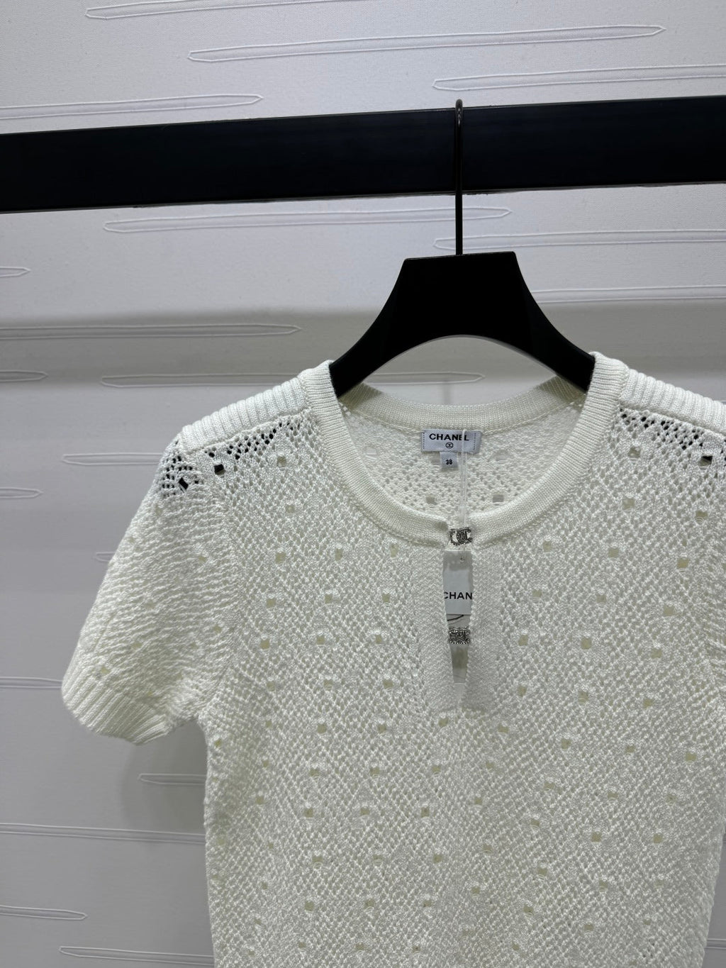 CHANEL SHORT-SLEEVE OPEN-KNIT TOP 274861
