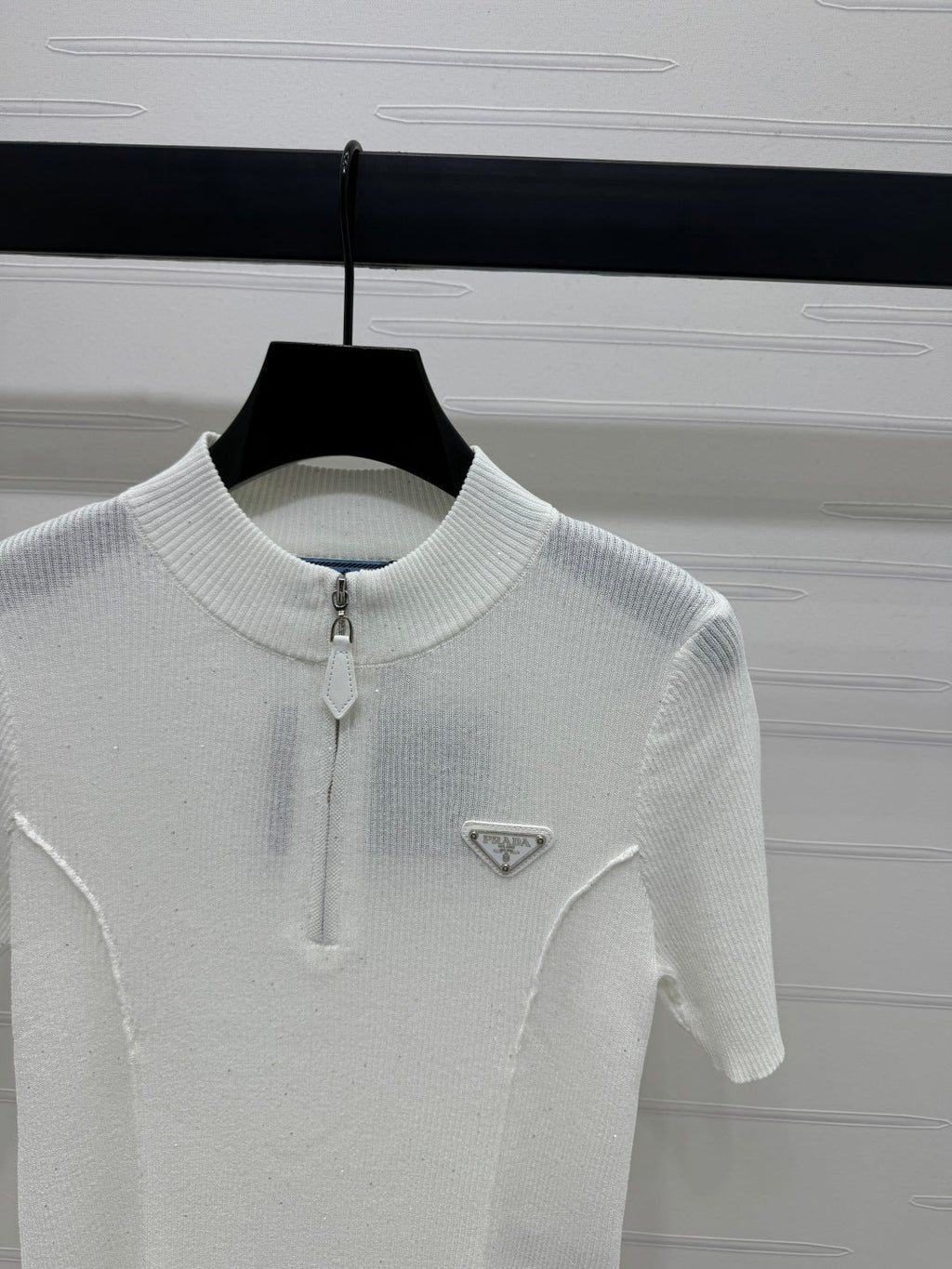 PRADA MOCK NECK SHORT-SLEEVE KNIT TOP WHITE 274815
