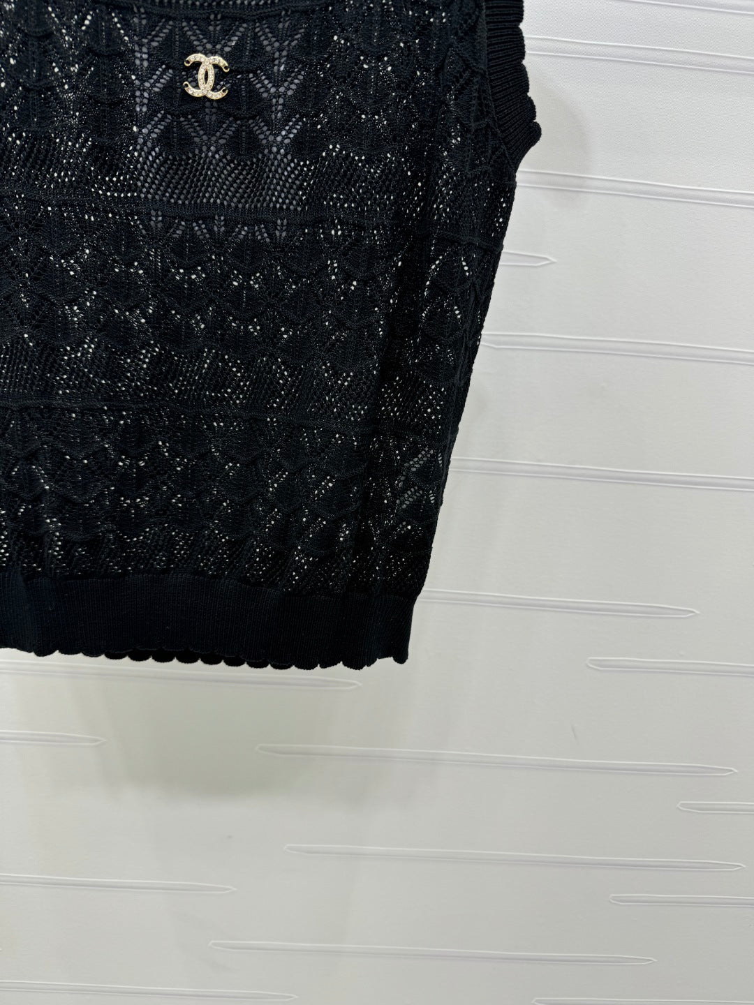 CHANEL 25S HOLLOW KNIT VEST 264156
