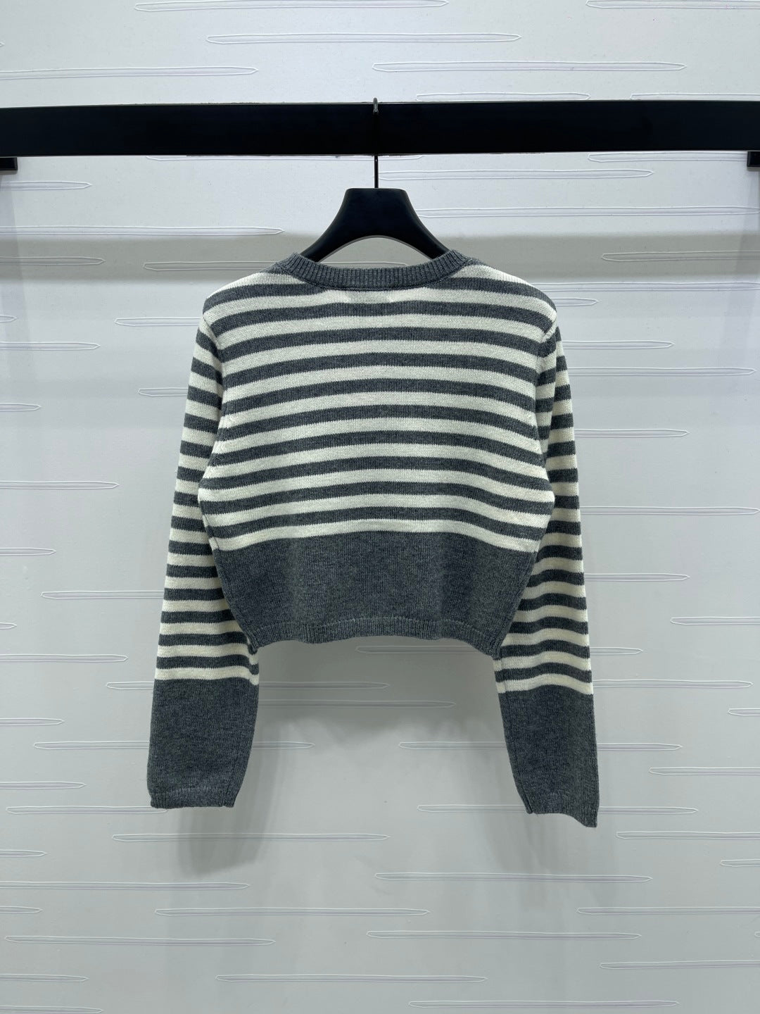 MIUMIU CARDIGAN STYLE 457