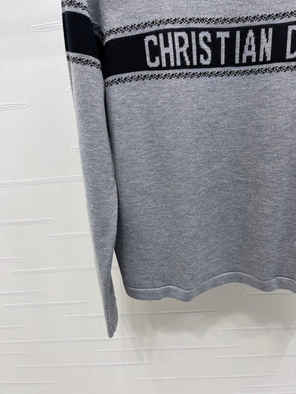 DIOR 25S LONG-SLEEVED KNIT SWEATER STYLE 036