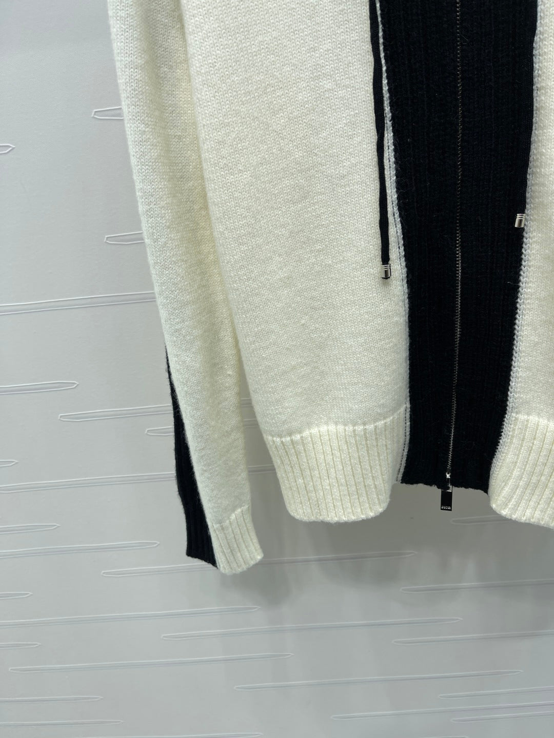 DIOR 25S CARDIGAN STYLE 138