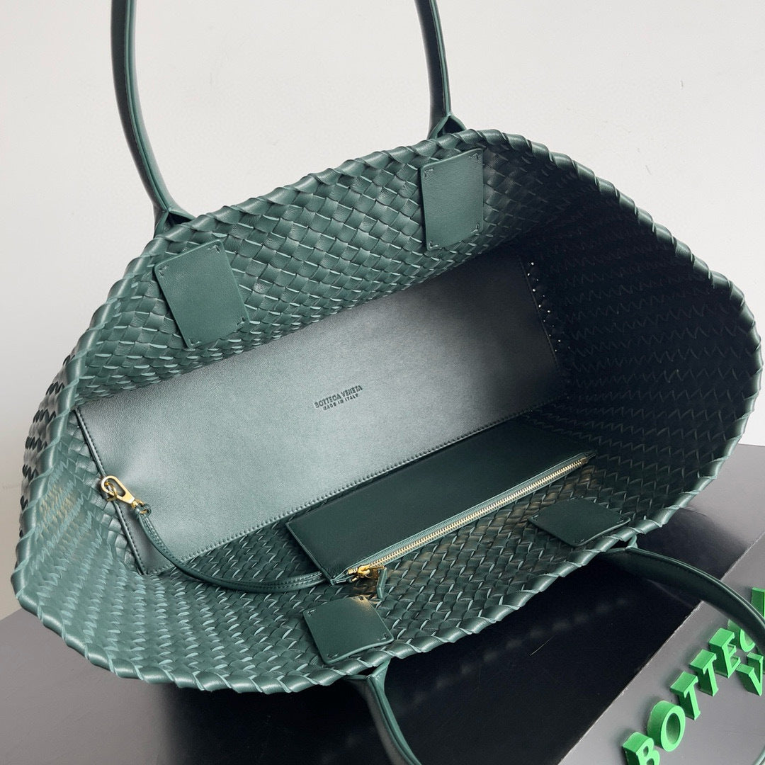 BV Large Cabat Bag 51cm Green Leather GHW