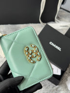 CC 19 Quilted Zipper Coin Purse Mint Green Gold-Tone Sheepskin 242804
