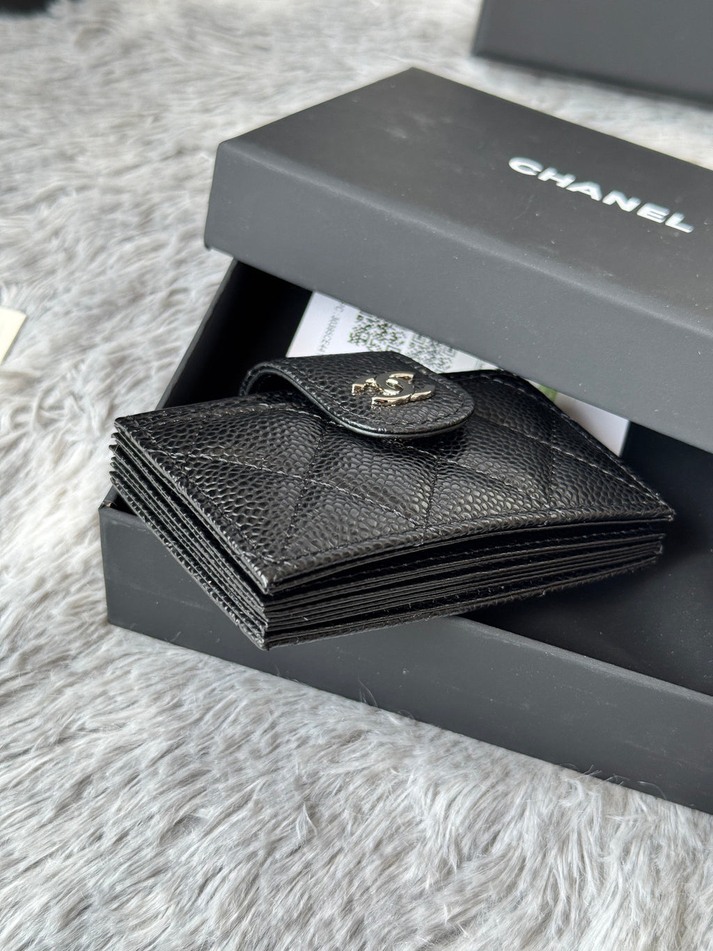 CC Accordion Card Holder Black Sliver-tone Metal Caviar 242646