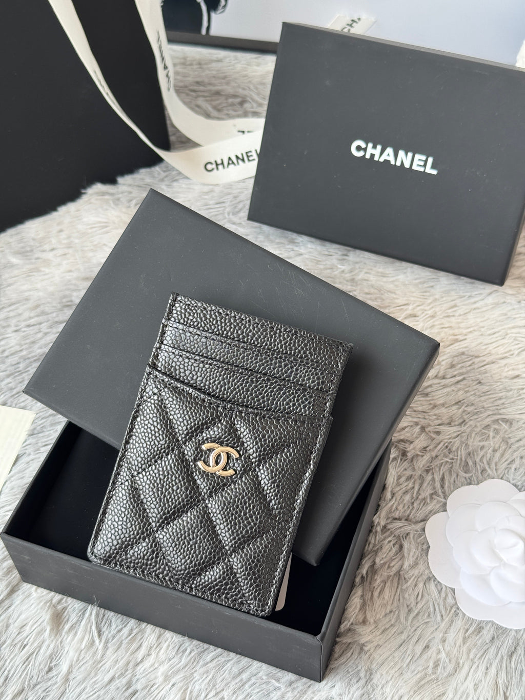 CC Carld Holder Black Golden- tone Metal Grain Calfskin 242680