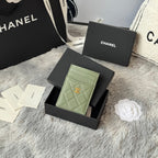 CC Carld Holder Olive Green Grain Calfskin 242696