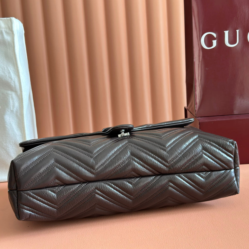 GG Maxi Matelassé GG Marmont Shoulder Bag 37.5 Dark Brown Leather