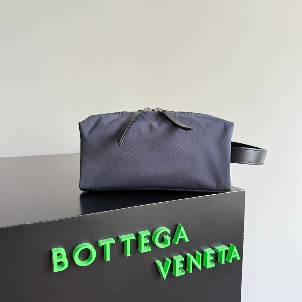 BV Tokyo Wash Bag 20cm Dark Gray Premium Nylon