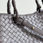 BOTTEGA VENETA 25S BASKET BAG 31 IN DARK BROWN CALFSKIN GOLD HARDWARE