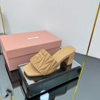 MATELASSÉ SLIDES PUMP IN DARK BEIGE CALFSKIN
