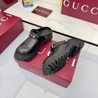 GG PLATFORM MULES 25S IN BLACK CALFSKIN