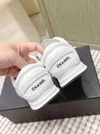 CHANEL 25S SNEAKERS IN WHITE CALFSKIN AND SUEDE