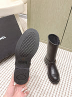 CHANEL 25S CALF-HIGH CHELSEA BOOTS IN BLACK CALFSKIN GOLD HARDWARE