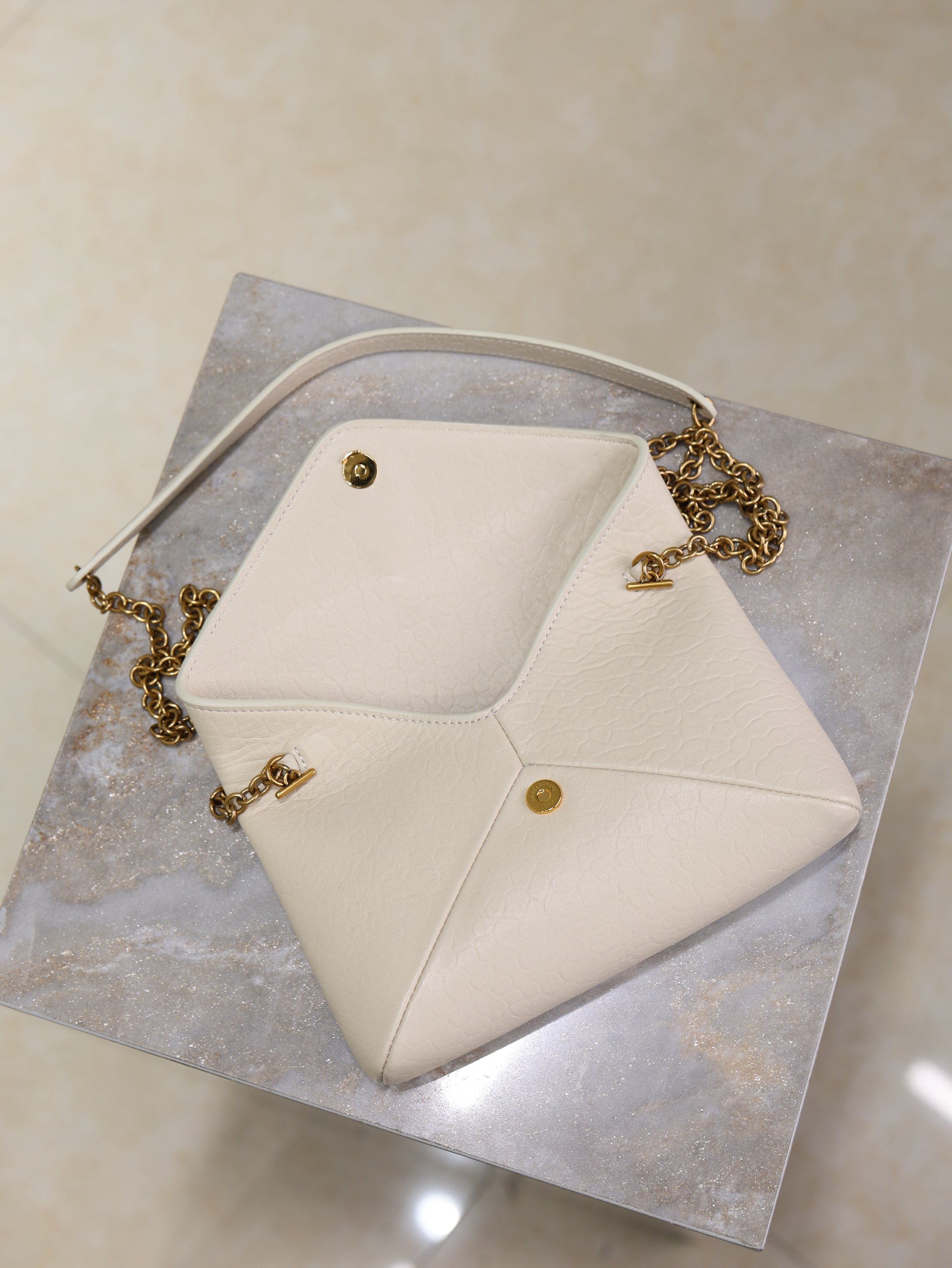 YSL 25S CALYPSO MINI 19 IN BLANC  LAMBSKIN GOLD HARDWARE