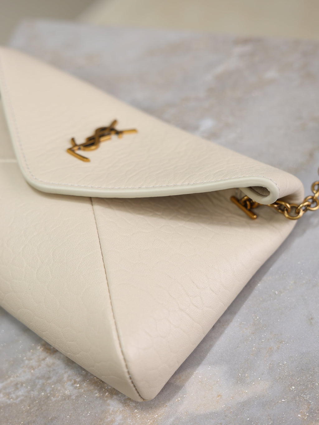 YSL 25S CALYPSO MINI 19 IN BLANC  LAMBSKIN GOLD HARDWRE