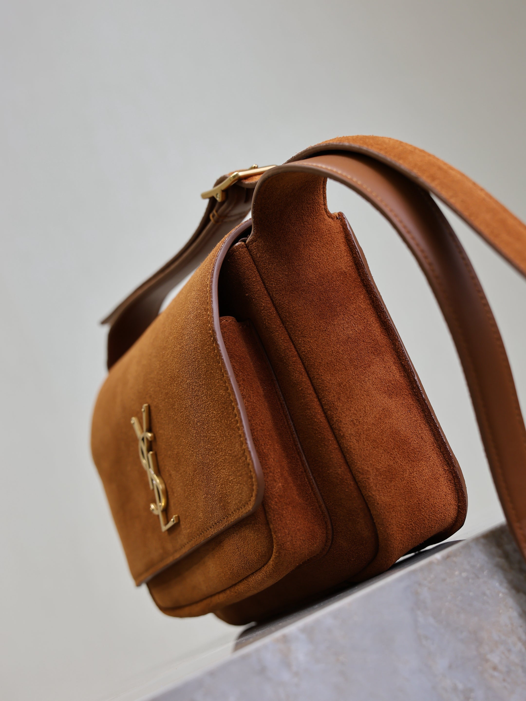 YSL 25S NIKI SATCHEL 22 IN DARK CARAMEL SUEDE GOLD HARDWARE