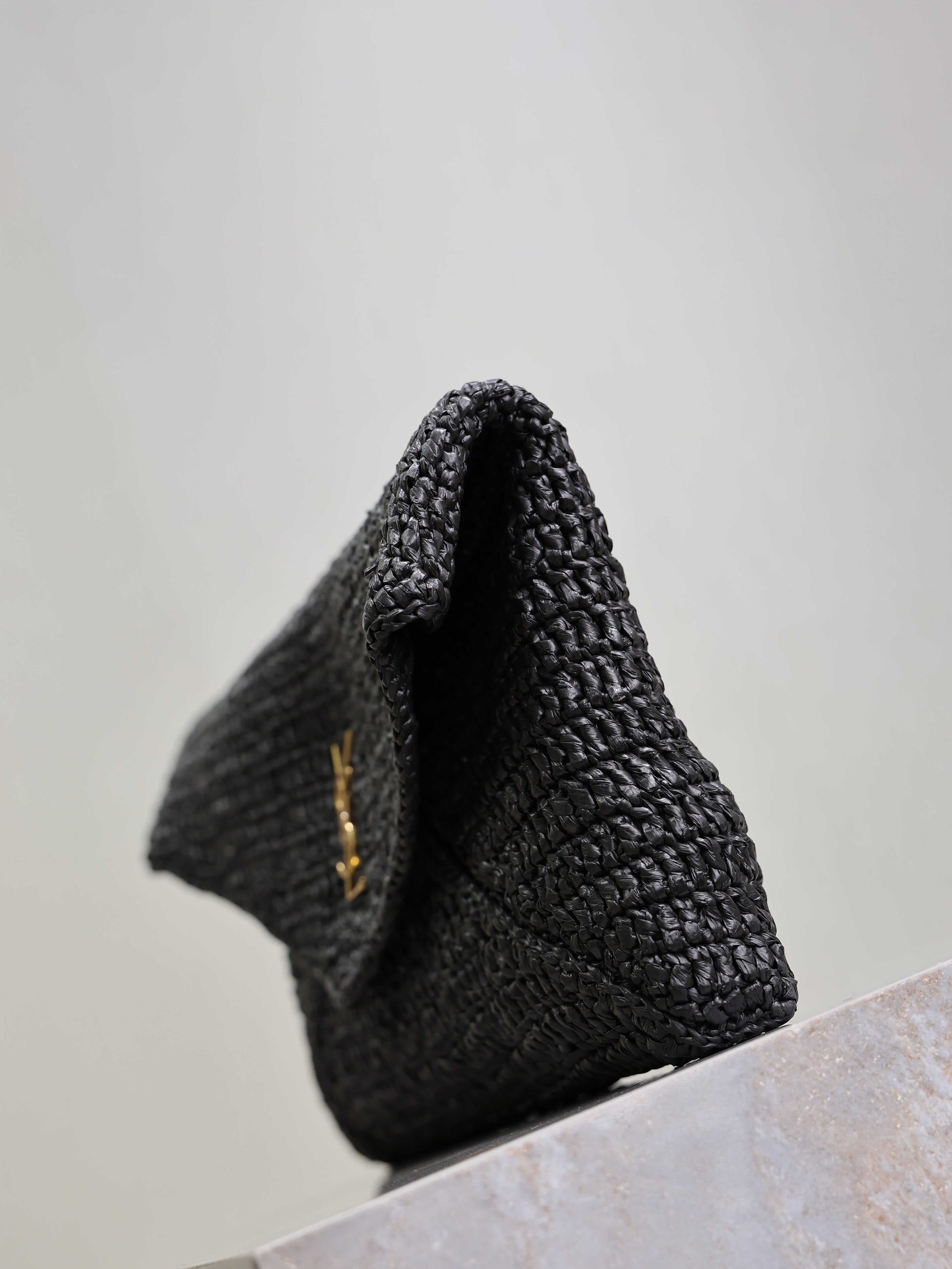 Envelope Clutch 29cm Black Raffia Leather
